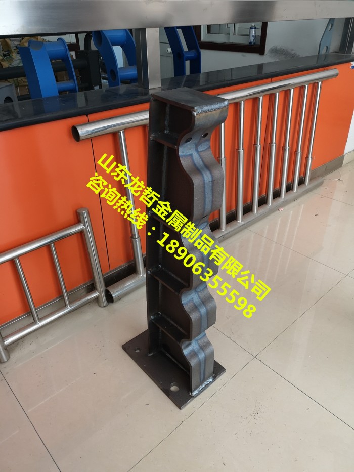 防撞護(hù)欄，防撞立柱